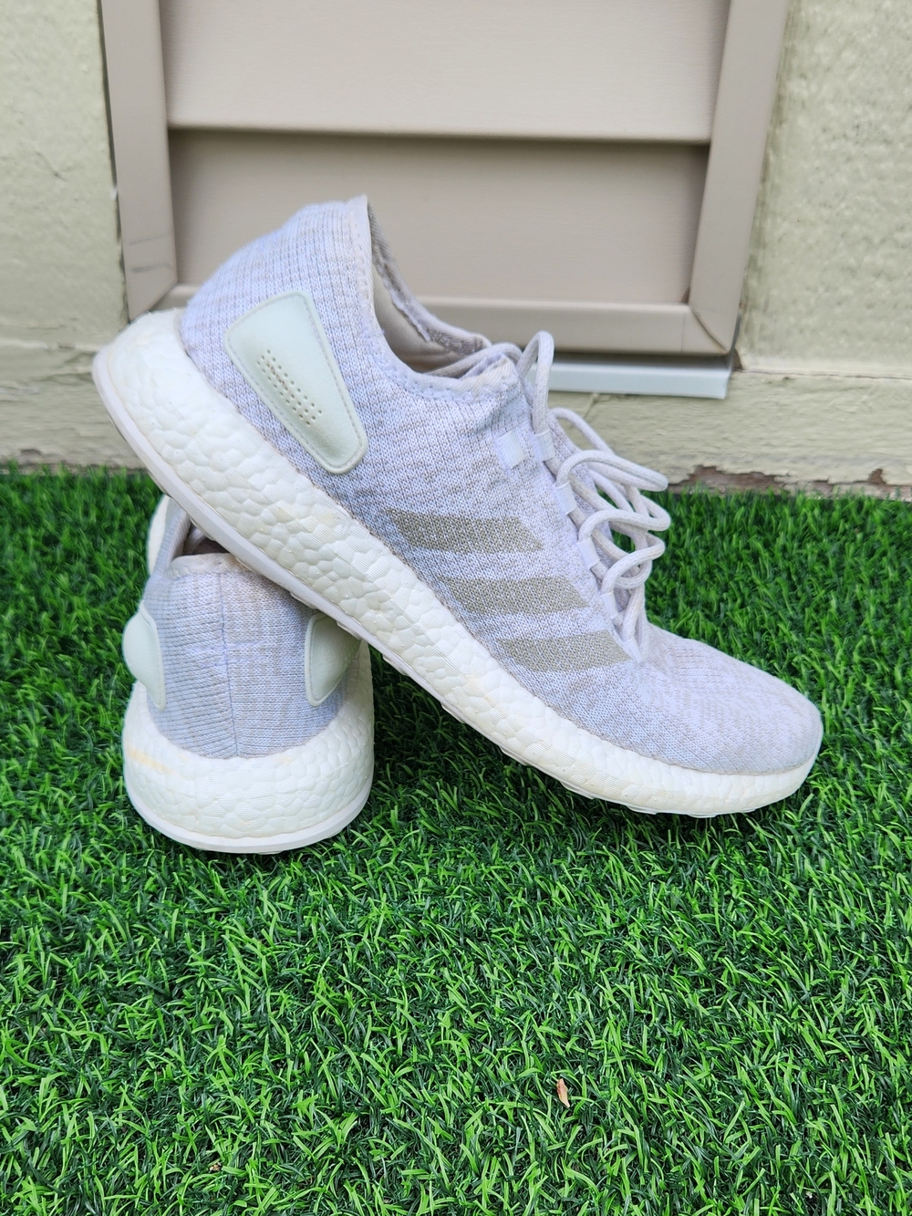 adidas PureBoost Performance Grey White Cream Men Size 11.5